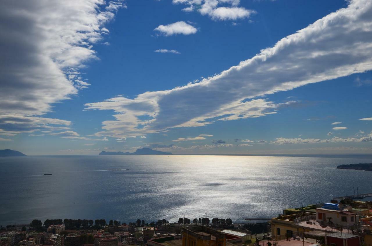 Appartamento Panoramico "Il Glicine" Napoli Dış mekan fotoğraf