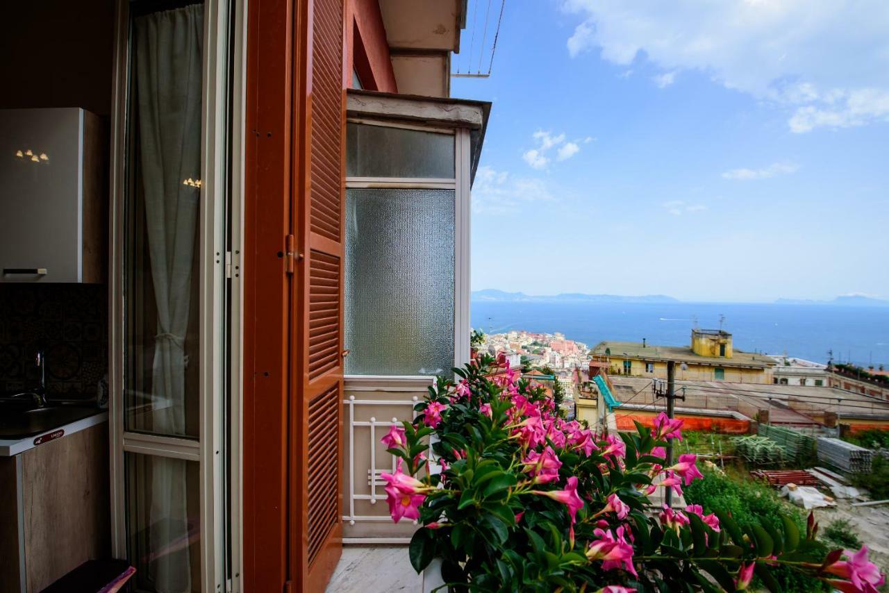 Appartamento Panoramico "Il Glicine" Napoli Dış mekan fotoğraf